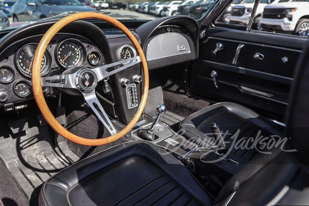1967 Chevrolet Corvette C2 - Image 4 of 25
