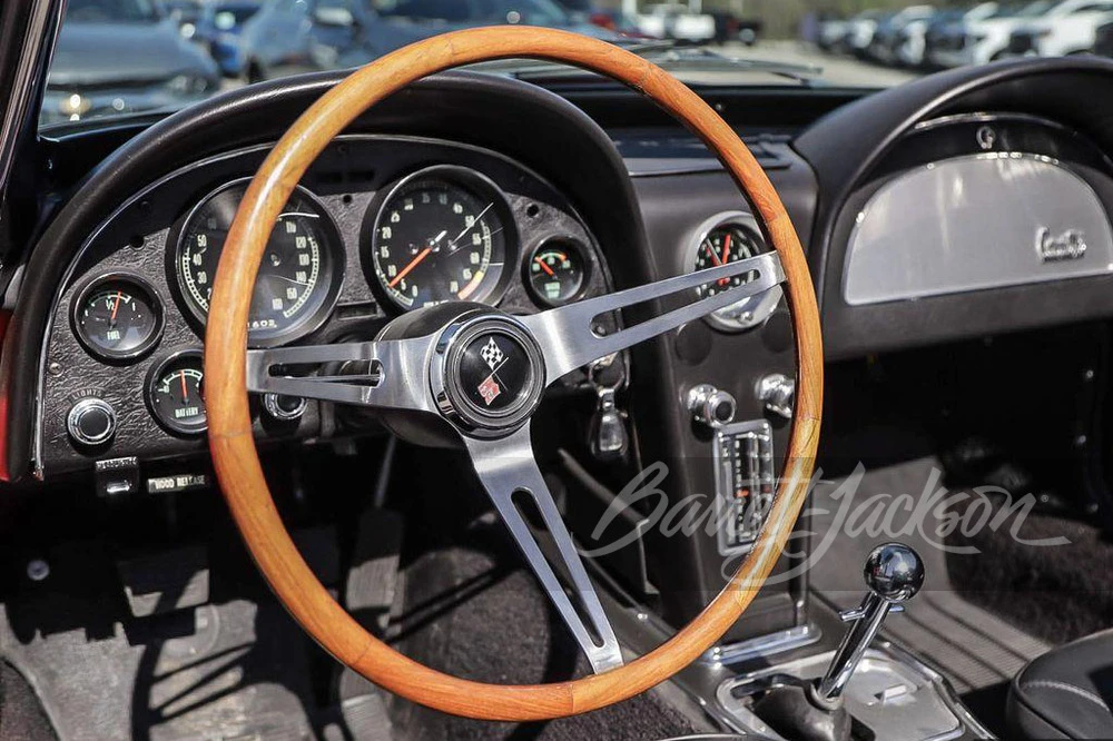 1967 Chevrolet Corvette C2 - Image 8 of 25