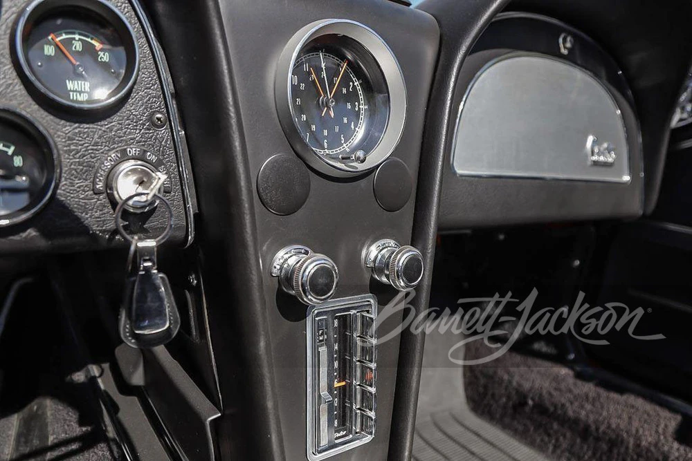 1967 Chevrolet Corvette C2 - Image 11 of 25