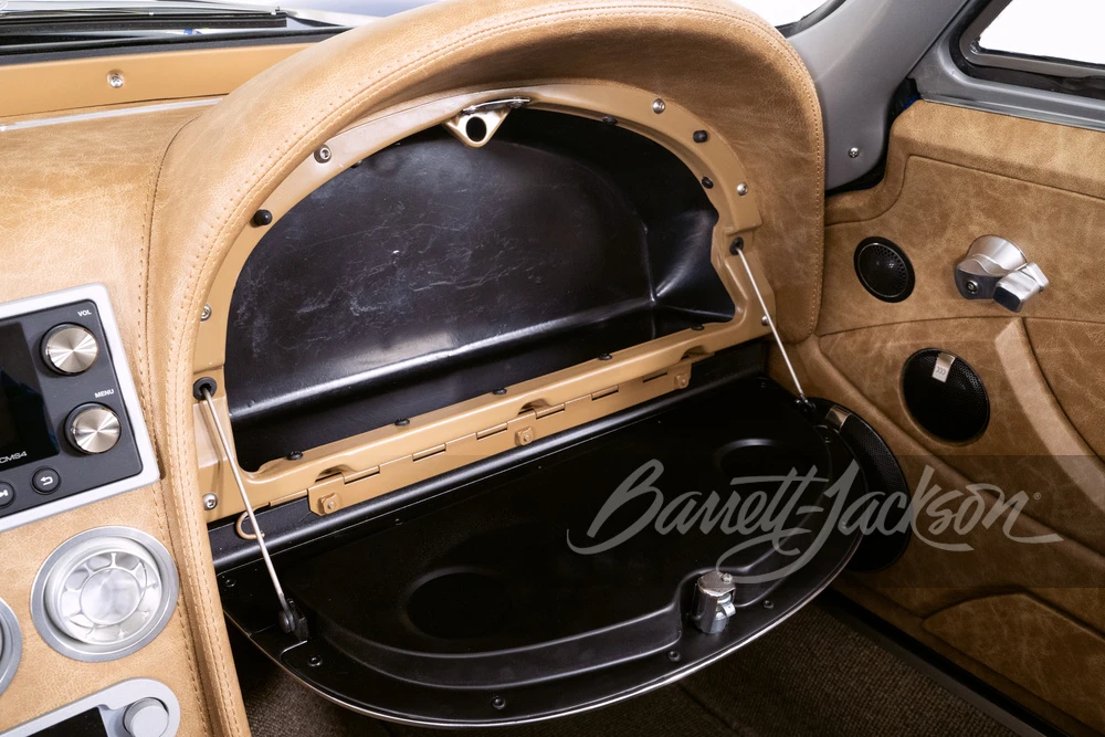 1967 Chevrolet Corvette C2 - Image 19 of 31