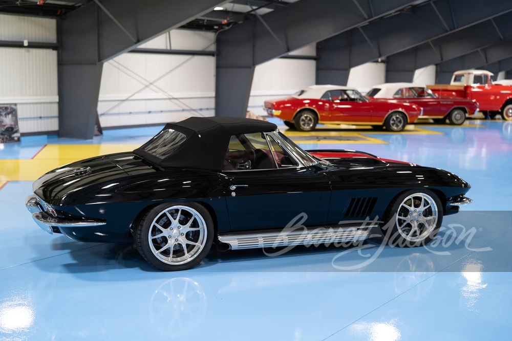 1967 Chevrolet Corvette C2 - Image 15 of 31