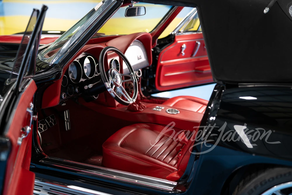1967 Chevrolet Corvette C2 - Image 16 of 31
