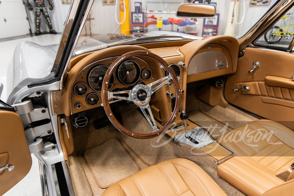 1967 Chevrolet Corvette C2 - Image 10 of 31