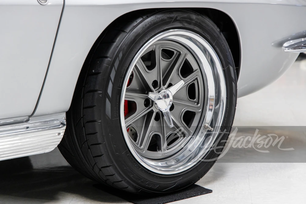 1967 Chevrolet Corvette C2 - Image 20 of 31