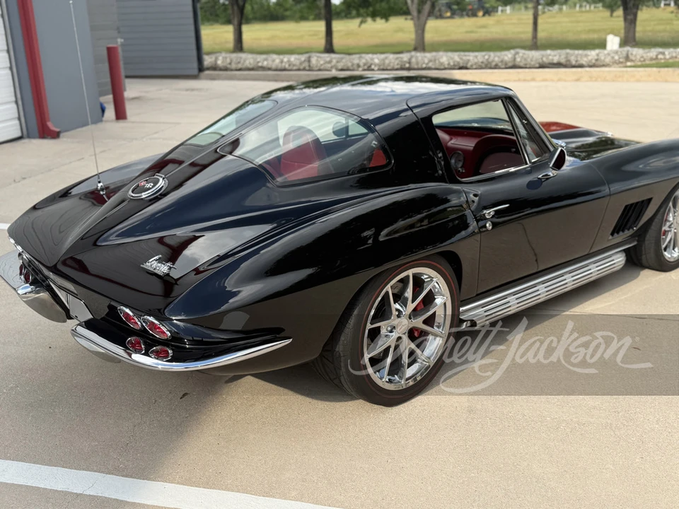 1967 Chevrolet Corvette C2 - Image 20 of 30