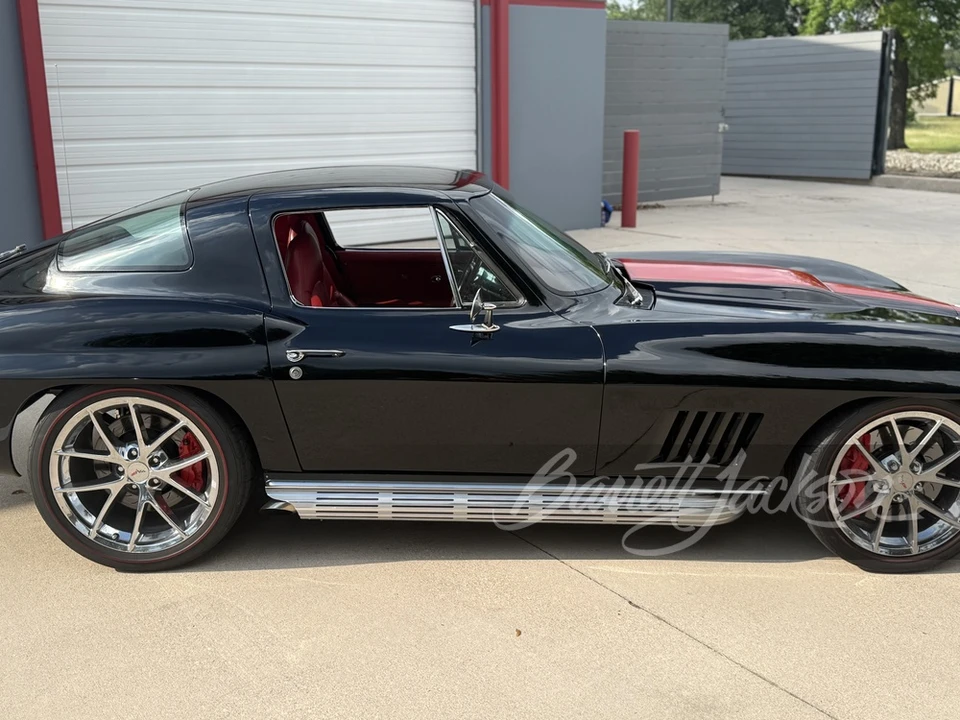 1967 Chevrolet Corvette C2 - Image 19 of 30