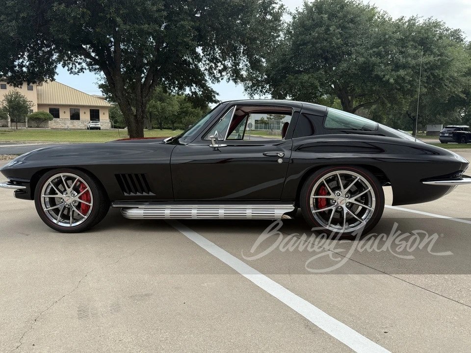 1967 Chevrolet Corvette C2 - Image 17 of 30