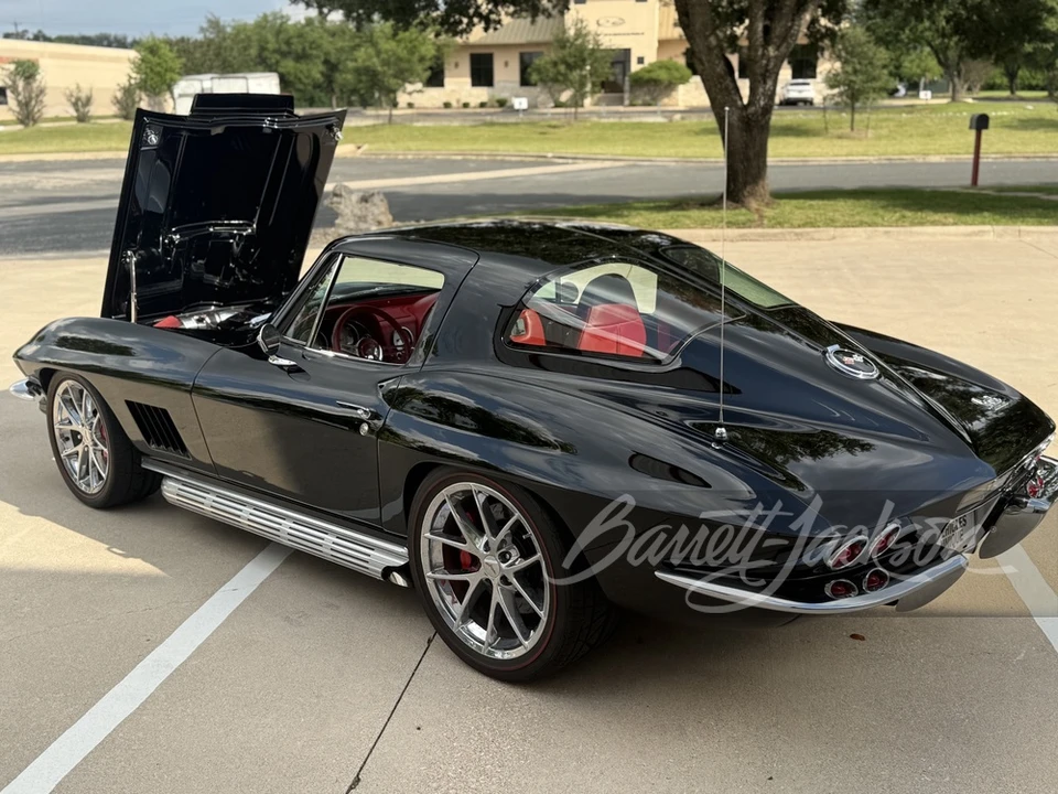 1967 Chevrolet Corvette C2 - Image 26 of 30