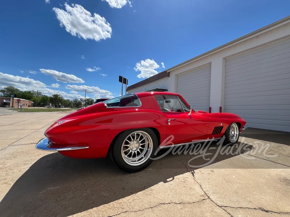 1967 Chevrolet Corvette C2 - Image 16 of 31