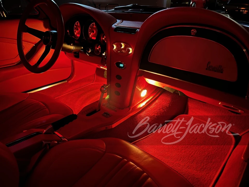 1967 Chevrolet Corvette C2 - Image 23 of 31