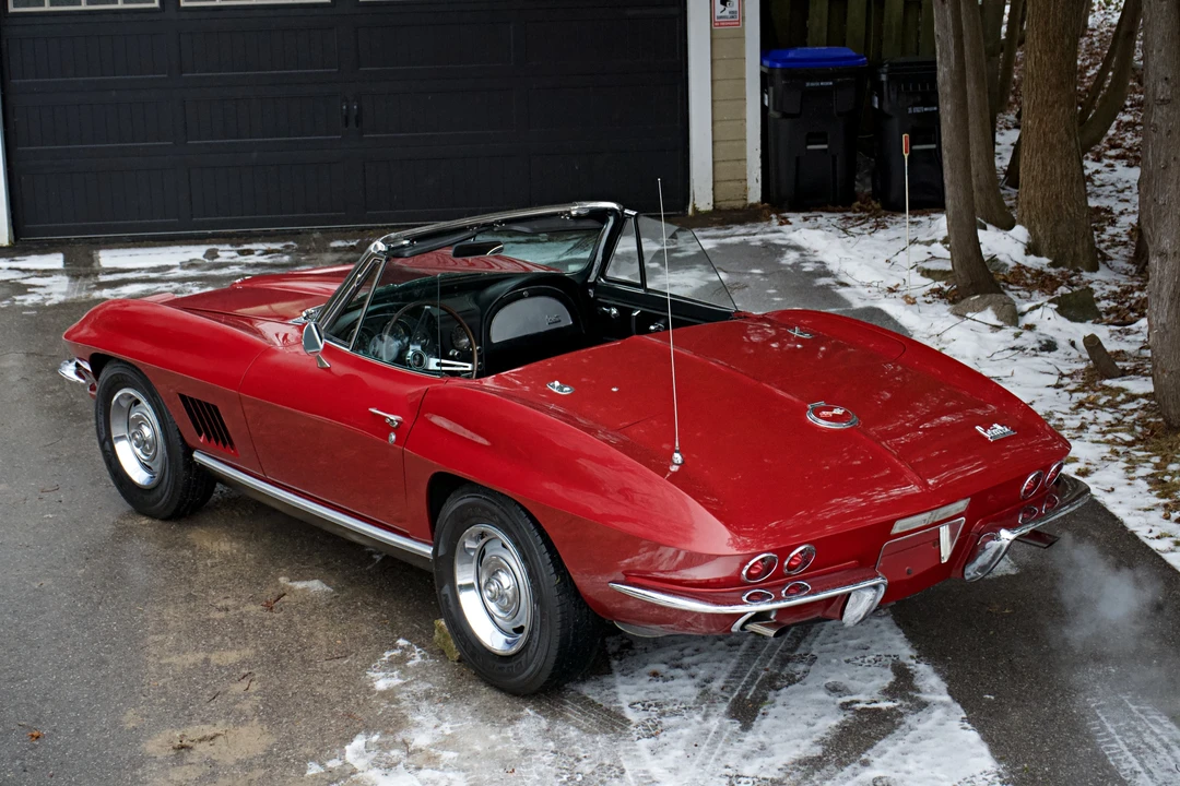 1967 Chevrolet Corvette C2 - Image 14 of 31