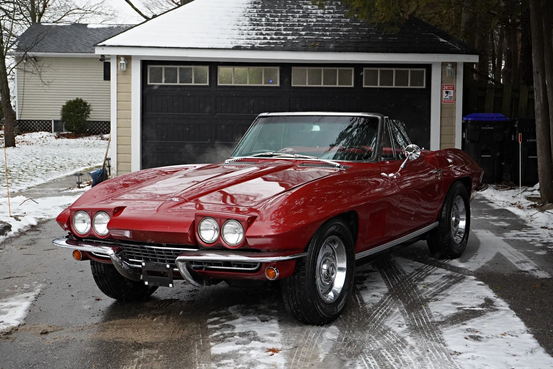 1967 Chevrolet Corvette C2 - Image 19 of 31