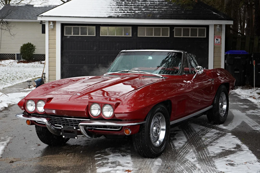 1967 Chevrolet Corvette C2 - Image 2 of 31