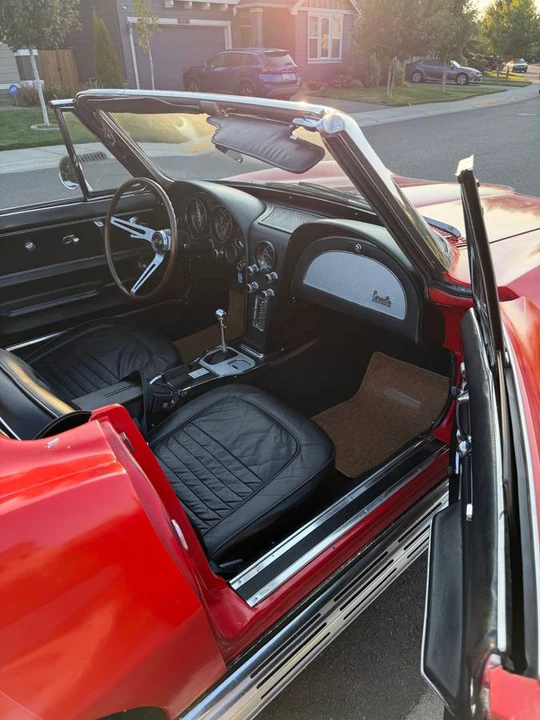 1967 Chevrolet Corvette C2 - Image 8 of 9