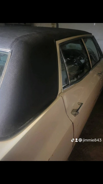1967 Cadillac Brougham - Image 4 of 6