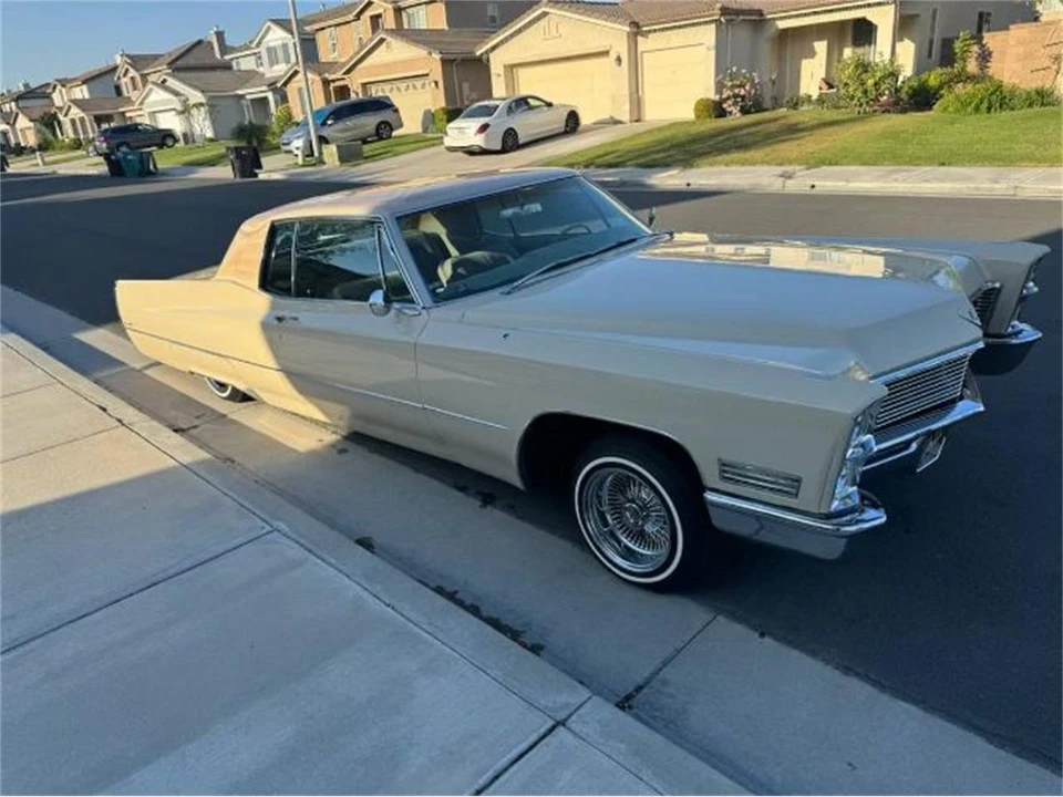 1967 Cadillac DeVille 3rd Gen - Image 14 of 17