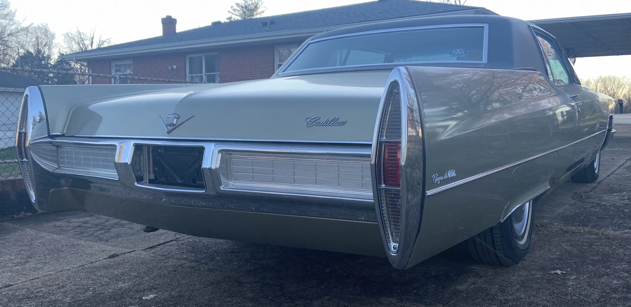 1967 Cadillac DeVille 3rd Gen - Image 14 of 31