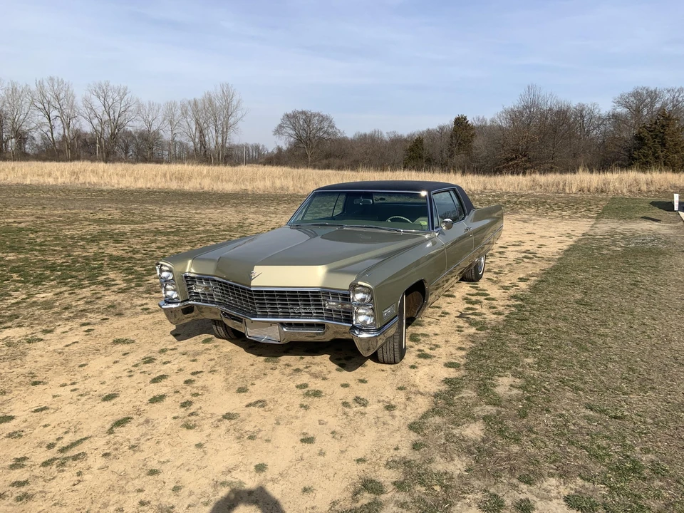 1967 Cadillac DeVille 3rd Gen - Image 5 of 31