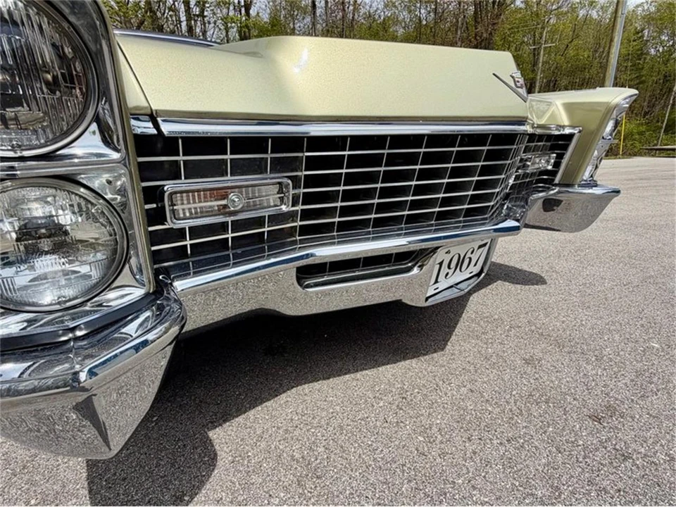 1967 Cadillac DeVille 3rd Gen - Image 18 of 31