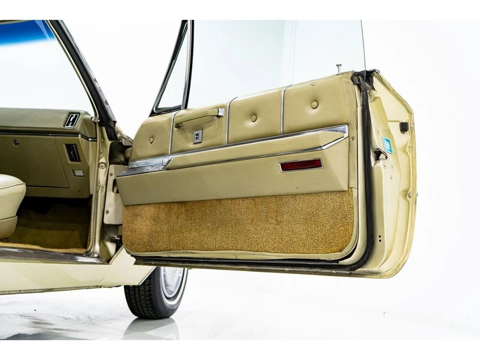 1967 Cadillac Calais - Image 9 of 31