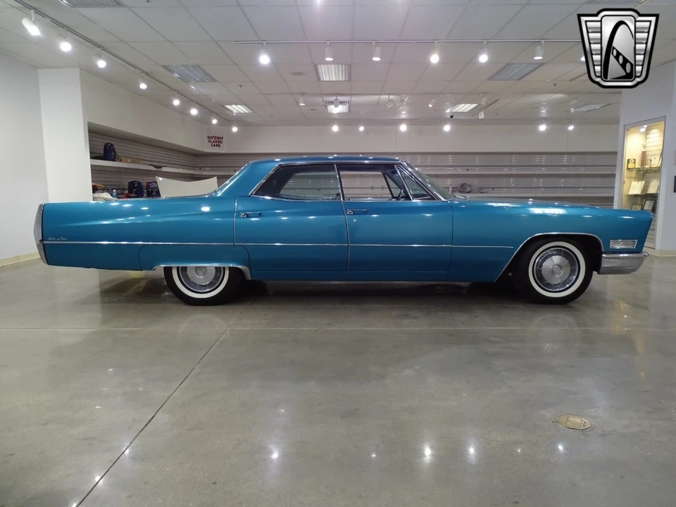 1967 Cadillac DeVille 3rd Gen - Image 9 of 12
