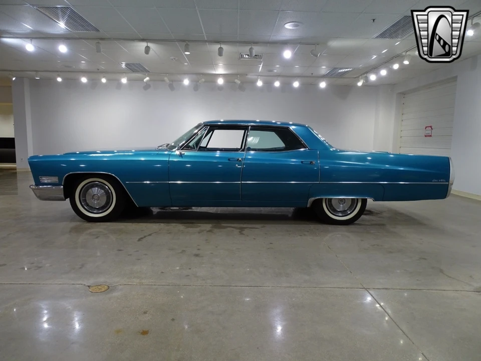 1967 Cadillac DeVille 3rd Gen - Image 4 of 12