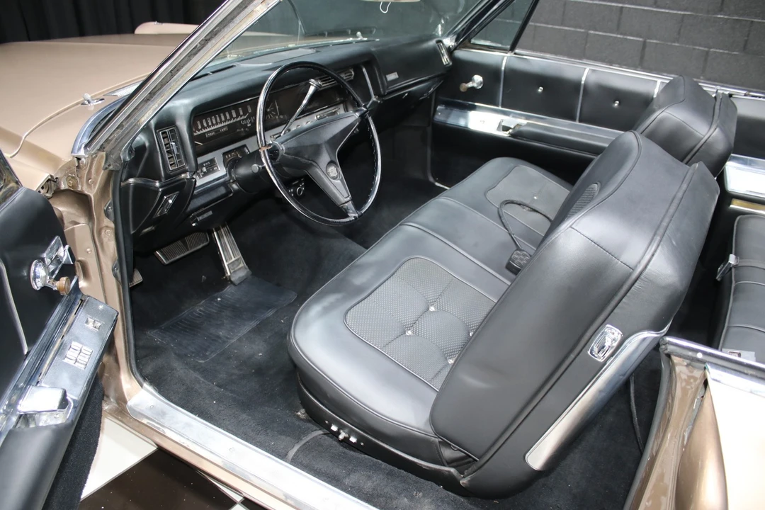 1967 Cadillac DeVille 3rd Gen - Image 3 of 31