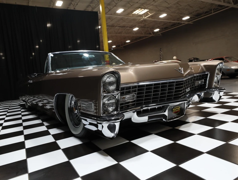 1967 Cadillac DeVille 3rd Gen - Image 26 of 31
