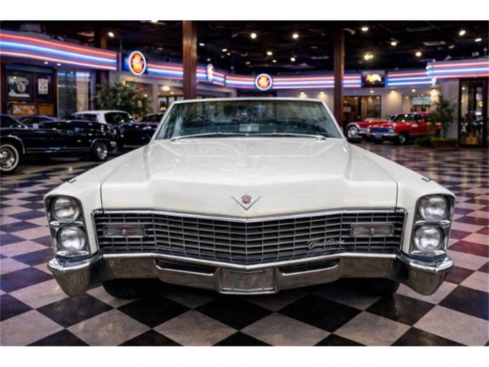 1967 Cadillac DeVille 3rd Gen - Image 5 of 11