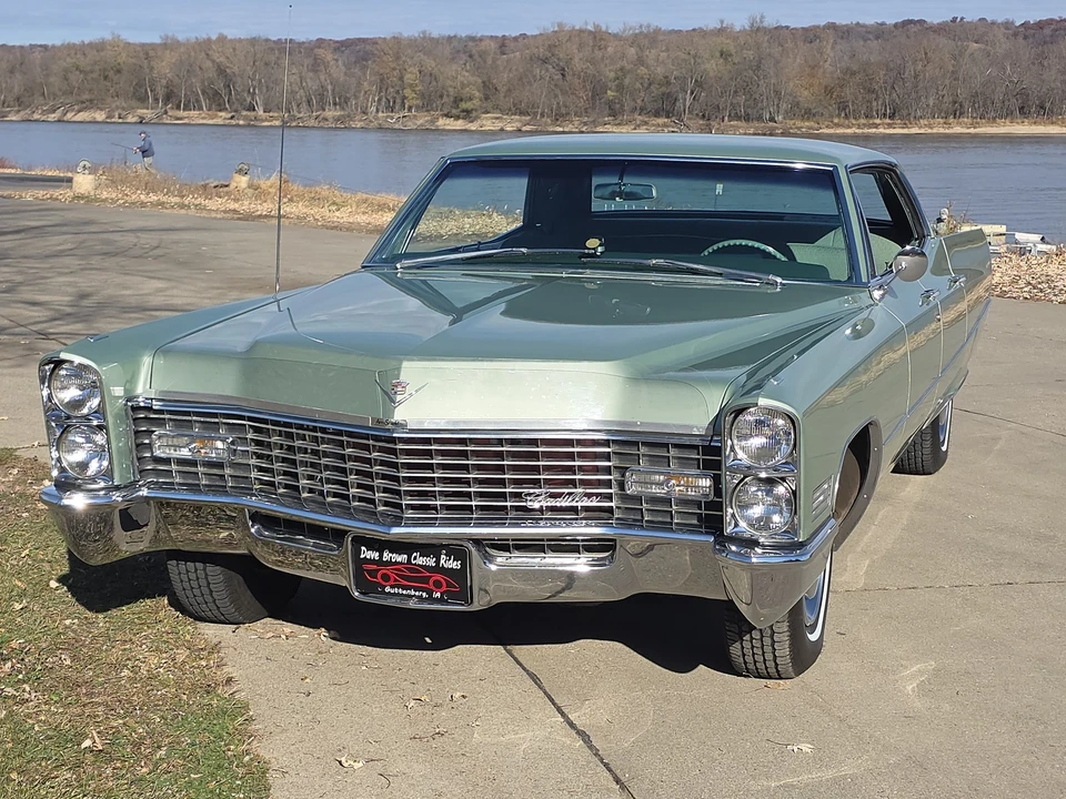 1967 Cadillac DeVille 3rd Gen - Image 4 of 21
