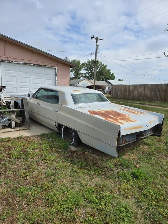 1967 Cadillac DeVille 3rd Gen - Image 2 of 7