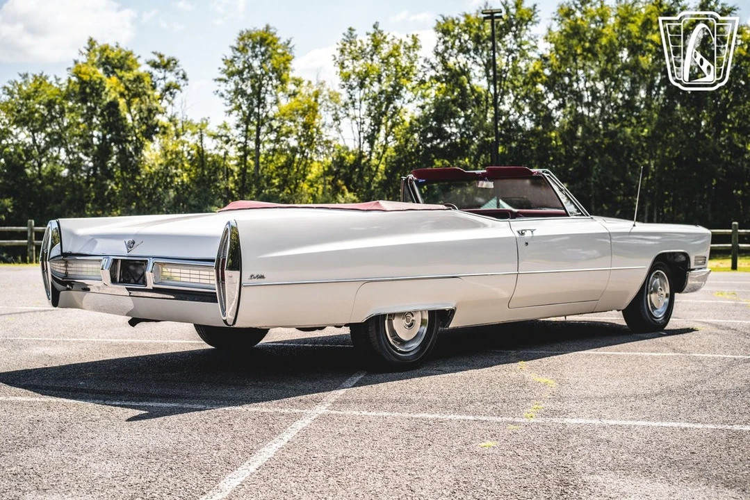 1967 Cadillac DeVille 3rd Gen - Image 17 of 21