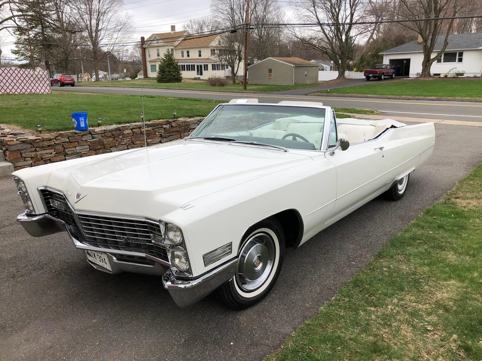 1967 Cadillac DeVille 3rd Gen - Image 3 of 31