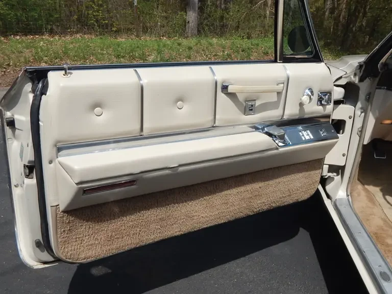 1967 Cadillac DeVille 3rd Gen - Image 17 of 26