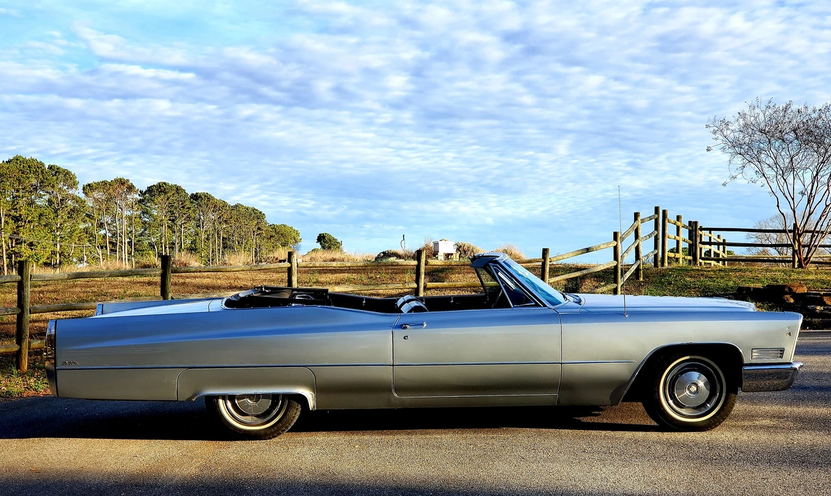 1967 Cadillac DeVille 3rd Gen - Image 3 of 31