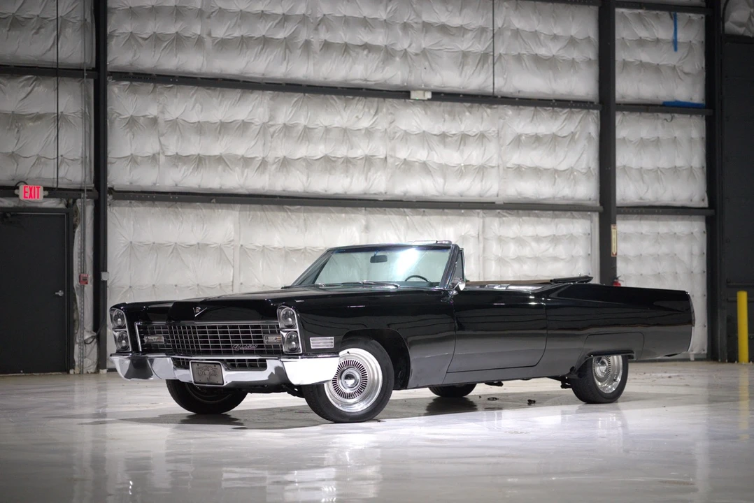 1967 Cadillac DeVille 3rd Gen - Image 2 of 31
