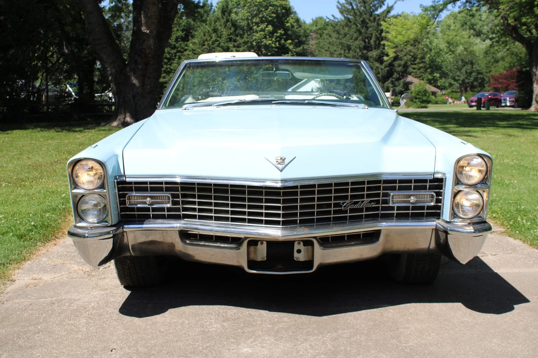 1967 Cadillac DeVille 3rd Gen - Image 2 of 31