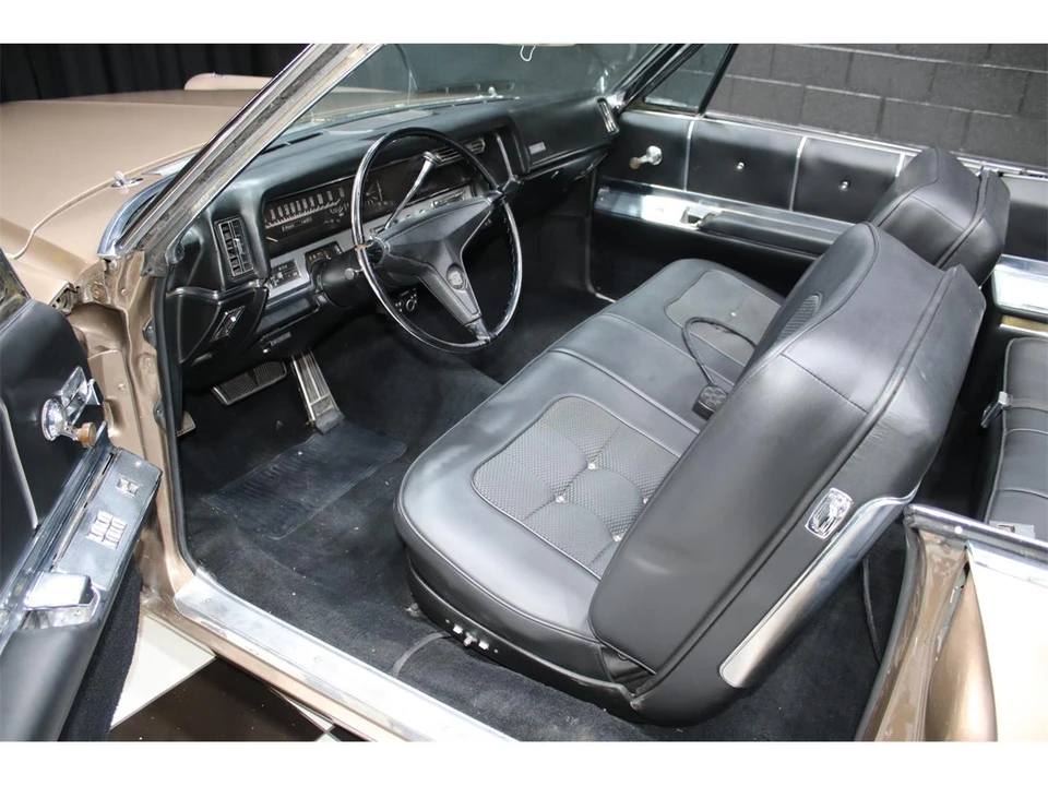 1967 Cadillac DeVille 3rd Gen - Image 3 of 31