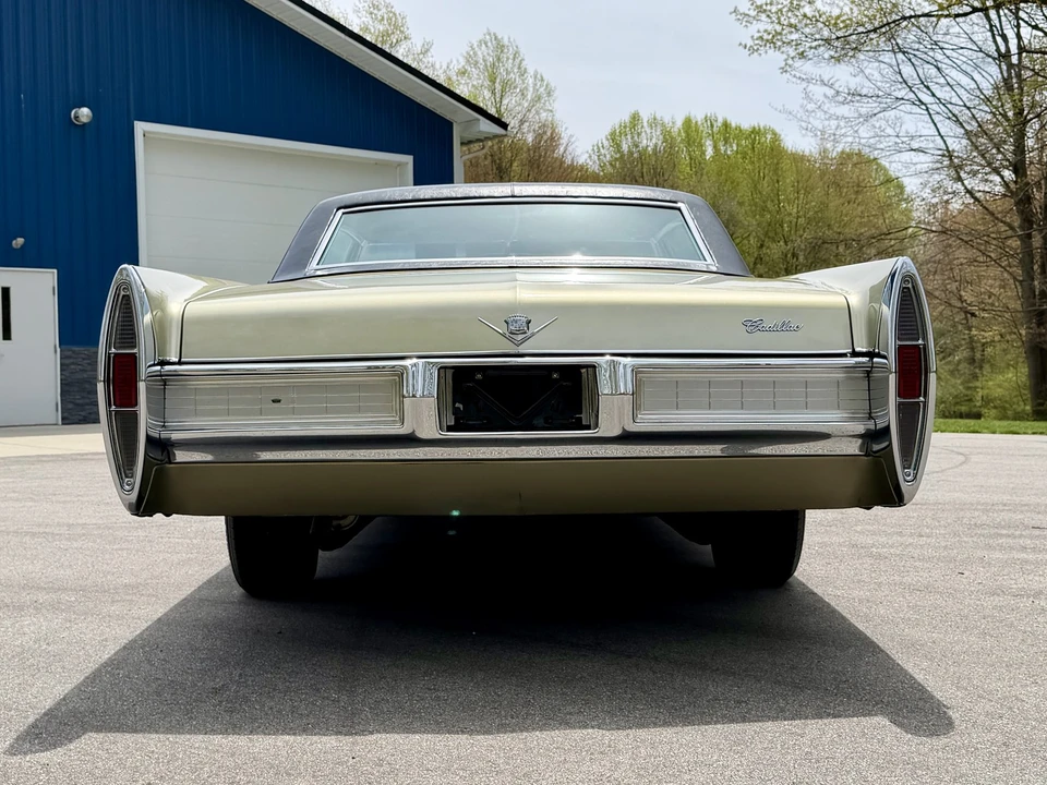 1967 Cadillac DeVille 3rd Gen - Image 11 of 31