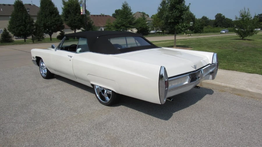 1967 Cadillac DeVille 3rd Gen - Image 3 of 8