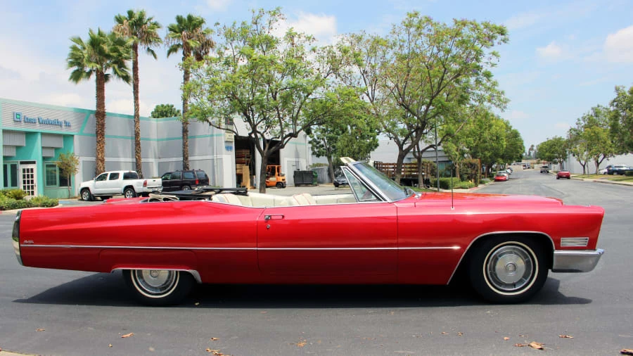 1967 Cadillac DeVille 3rd Gen - Image 2 of 3