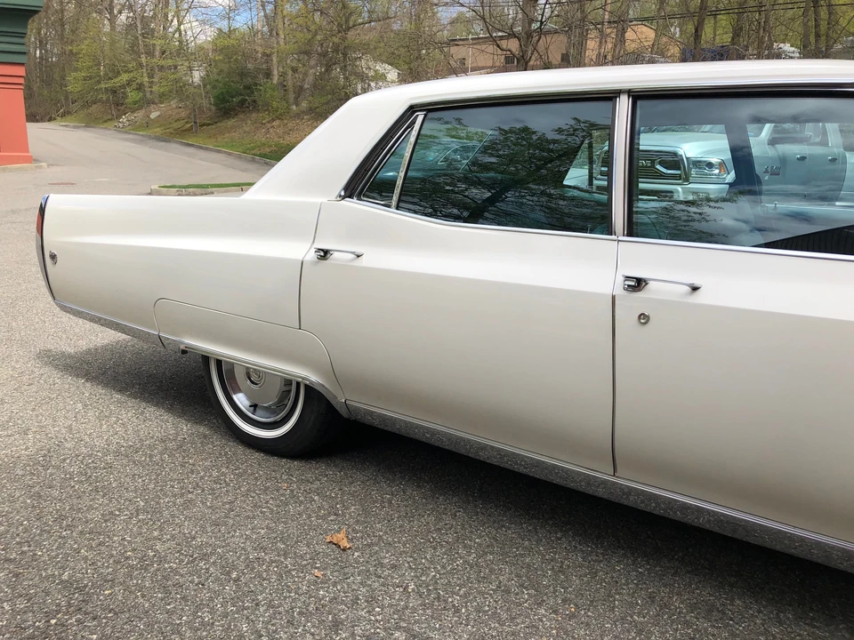 1967 Cadillac Sixty Special - Image 8 of 31