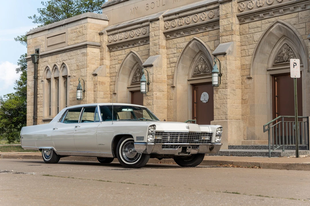 1967 Cadillac Sixty Special - Image 2 of 31