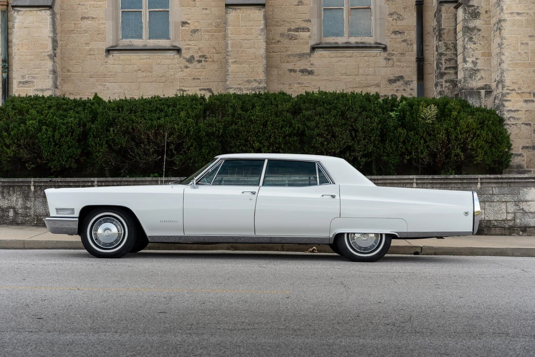 1967 Cadillac Sixty Special - Image 13 of 31