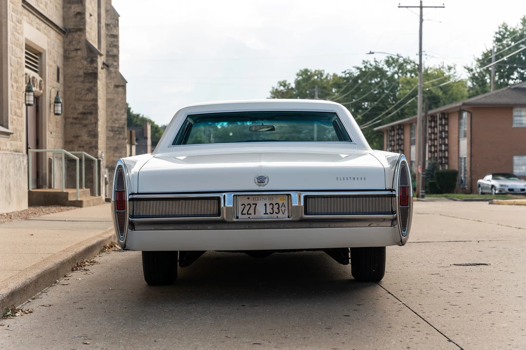 1967 Cadillac Sixty Special - Image 19 of 31