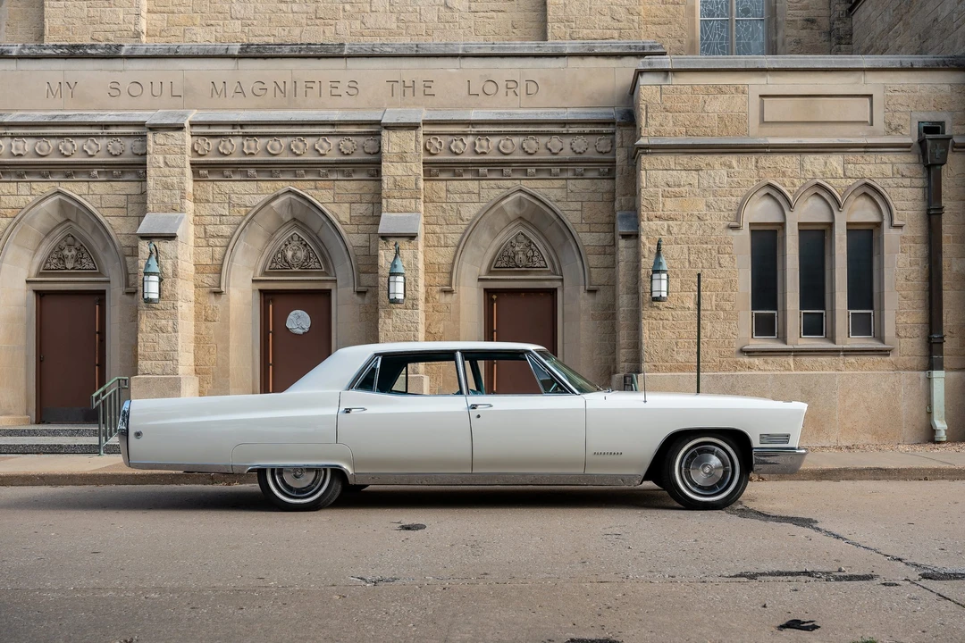 1967 Cadillac Sixty Special - Image 24 of 31