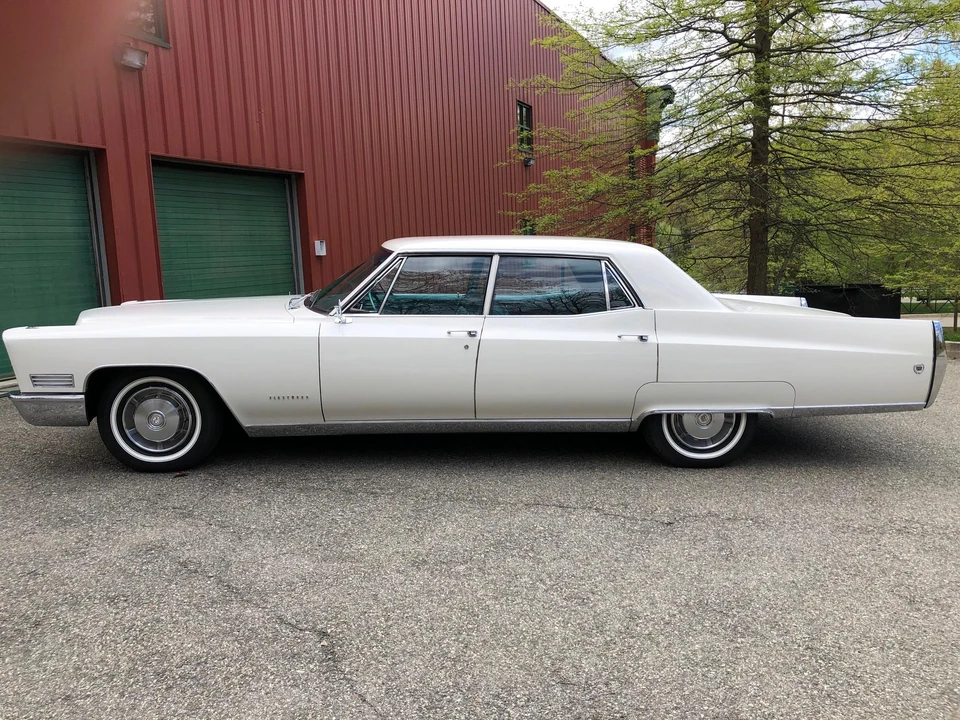 1967 Cadillac Sixty Special - Image 3 of 31
