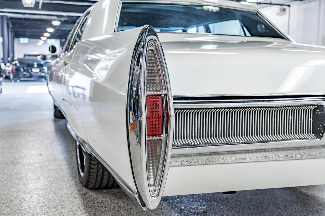1967 Cadillac Sixty Special - Image 29 of 31
