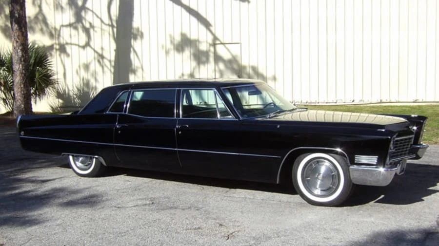 1967 Cadillac Series 70 & 75 - Image 2 of 12