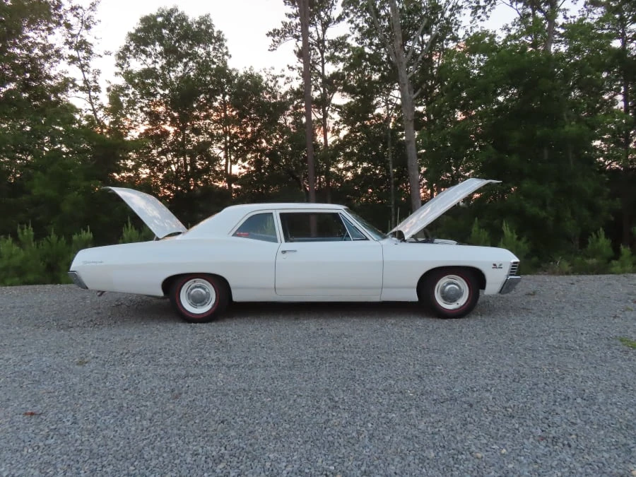 1967 Chevrolet Biscayne - Image 11 of 24